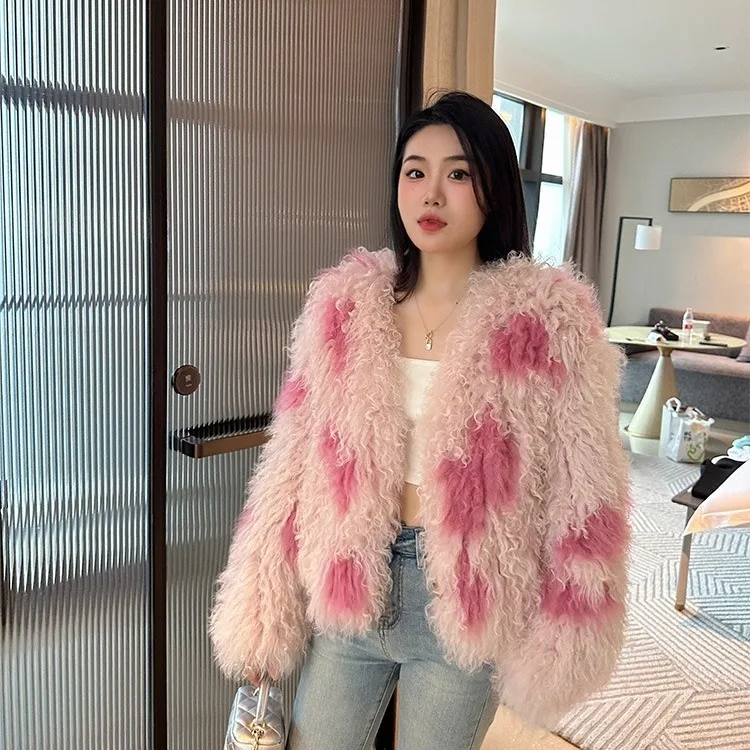 Candy Elegant Fuzzy Faux Fur Coat Women 2023 Winter Fashion Shaggy Oversized Fluffy Sheep Fur Jacket Festival Fur Coats B209
Candy Elegant Fuzzy Faux Fur Coat Women 2023 Winter Fashion Shaggy Oversized Fluffy Sheep Fur Jacket Festival Fur Coats B209