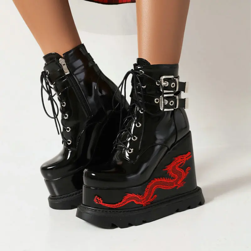 14cm women Boots Thick Sole Height Increasing Shoes High Heel Motorcycle Boots Belt Buckle Plush Short Boots Dragon boots
14cm women Boots Thick Sole Height Increasing Shoes High Heel Motorcycle Boots Belt Buckle Plush Short Boots Dragon boots