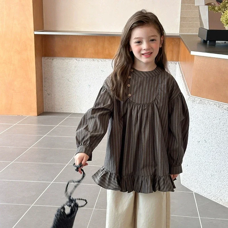 Girls Shirt 2025 Japanese Sweet Cake Layer Bottom Doll Shirt Spring Autumn Girls New Round Neck Loose Long Sleeve Shirt
Girls Shirt 2025 Japanese Sweet Cake Layer Bottom Doll Shirt Spring Autumn Girls New Round Neck Loose Long Sleeve Shirt