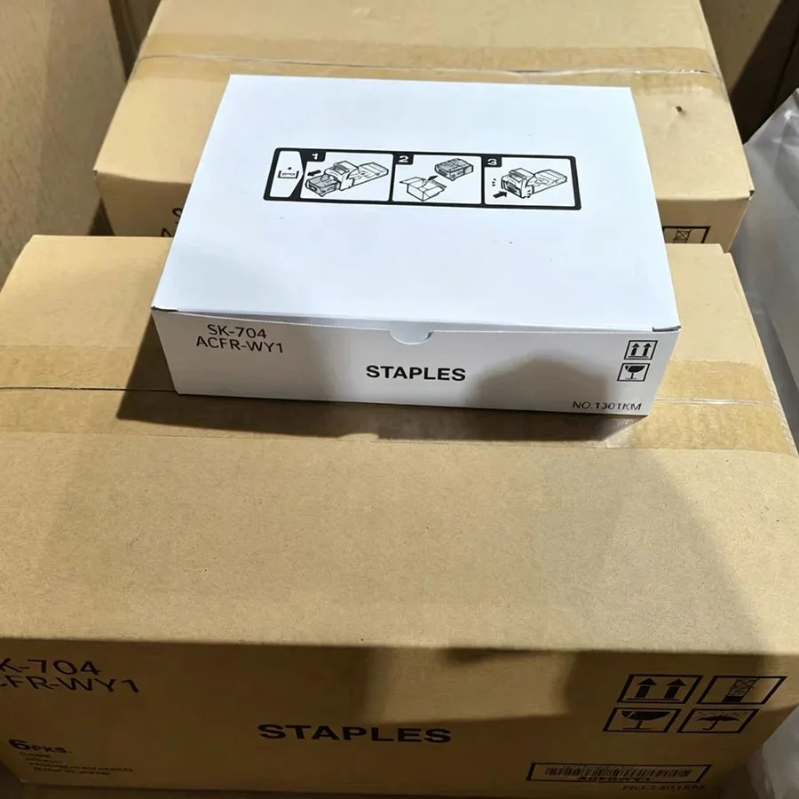 Original New SK704 staples for Konica Minolta C450i 550i 650i 750i SK-704 ACFR-WY1
Original New SK704 staples for Konica Minolta C450i 550i 650i 750i SK-704 ACFR-WY1