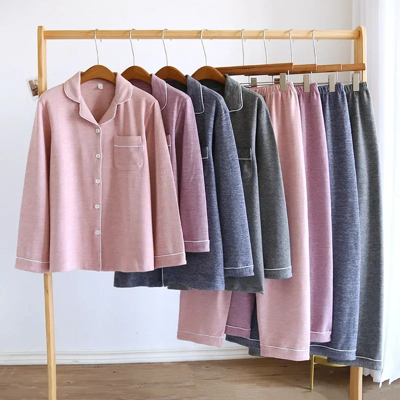 2024 Autumn and Winter New Couple Sleepwear Set Thickened Warm Long Sleeve Pants for Men and Women's Casual Home Furnishing
2024 Autumn and Winter New Couple Sleepwear Set Thickened Warm Long Sleeve Pants for Men and Women's Casual Home Furnishing