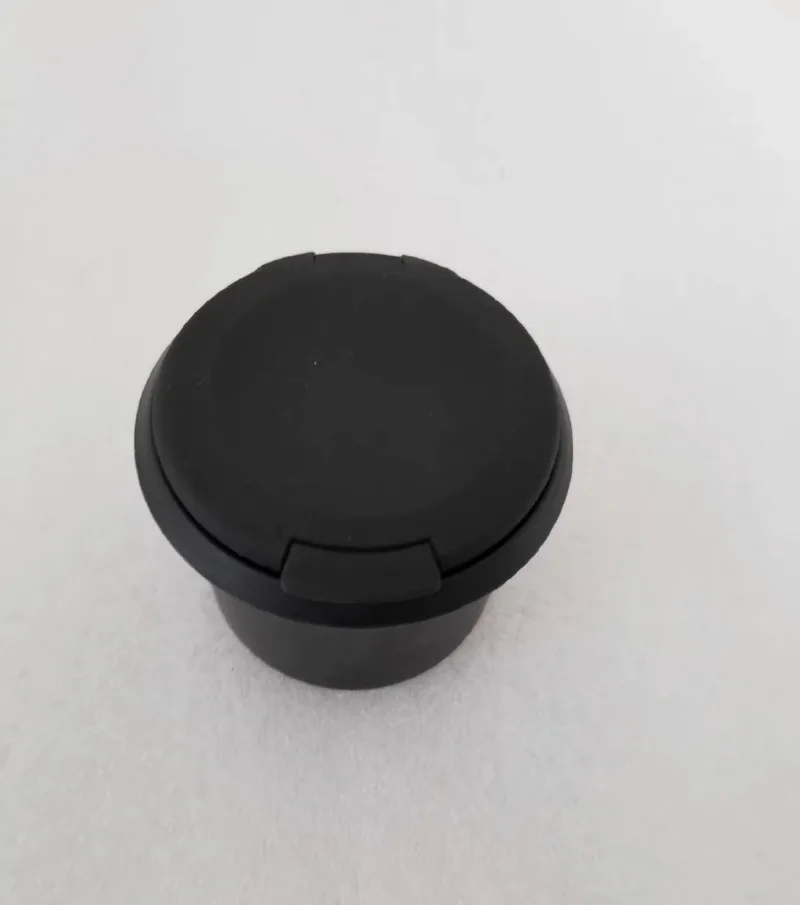 1Pc for 16-22 Mercedes Benz original V260 original ashtray V250 ashtray New Vito ashtray
1Pc for 16-22 Mercedes Benz original V260 original ashtray V250 ashtray New Vito ashtray