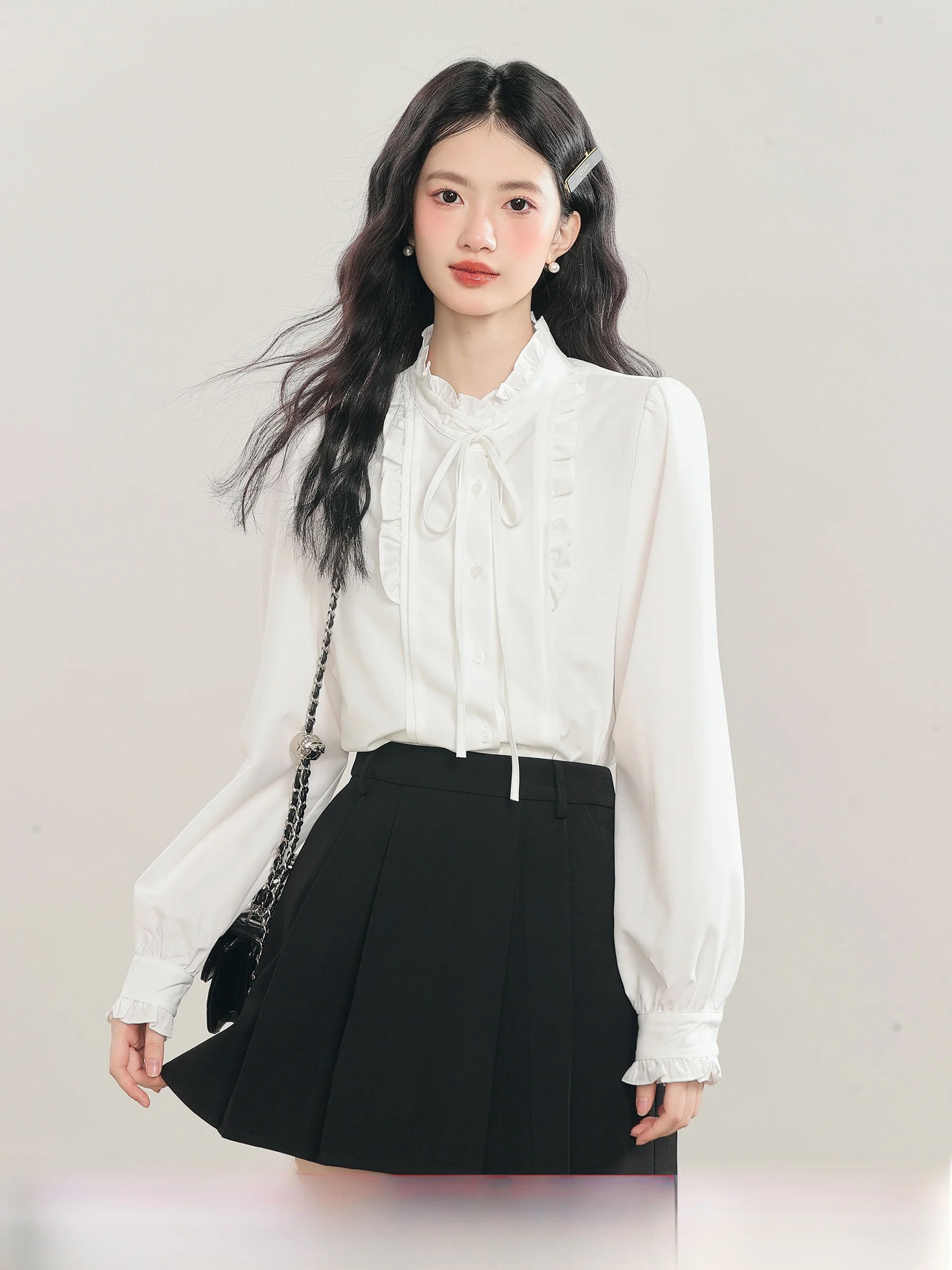 Lingjiu 2025 New Style White Casual Shirt Women's Spring Autumn Commute Bitter Peach Leaf Collar Tie Sweet Style Polyester Fiber
Lingjiu 2025 New Style White Casual Shirt Women's Spring Autumn Commute Bitter Peach Leaf Collar Tie Sweet Style Polyester Fiber