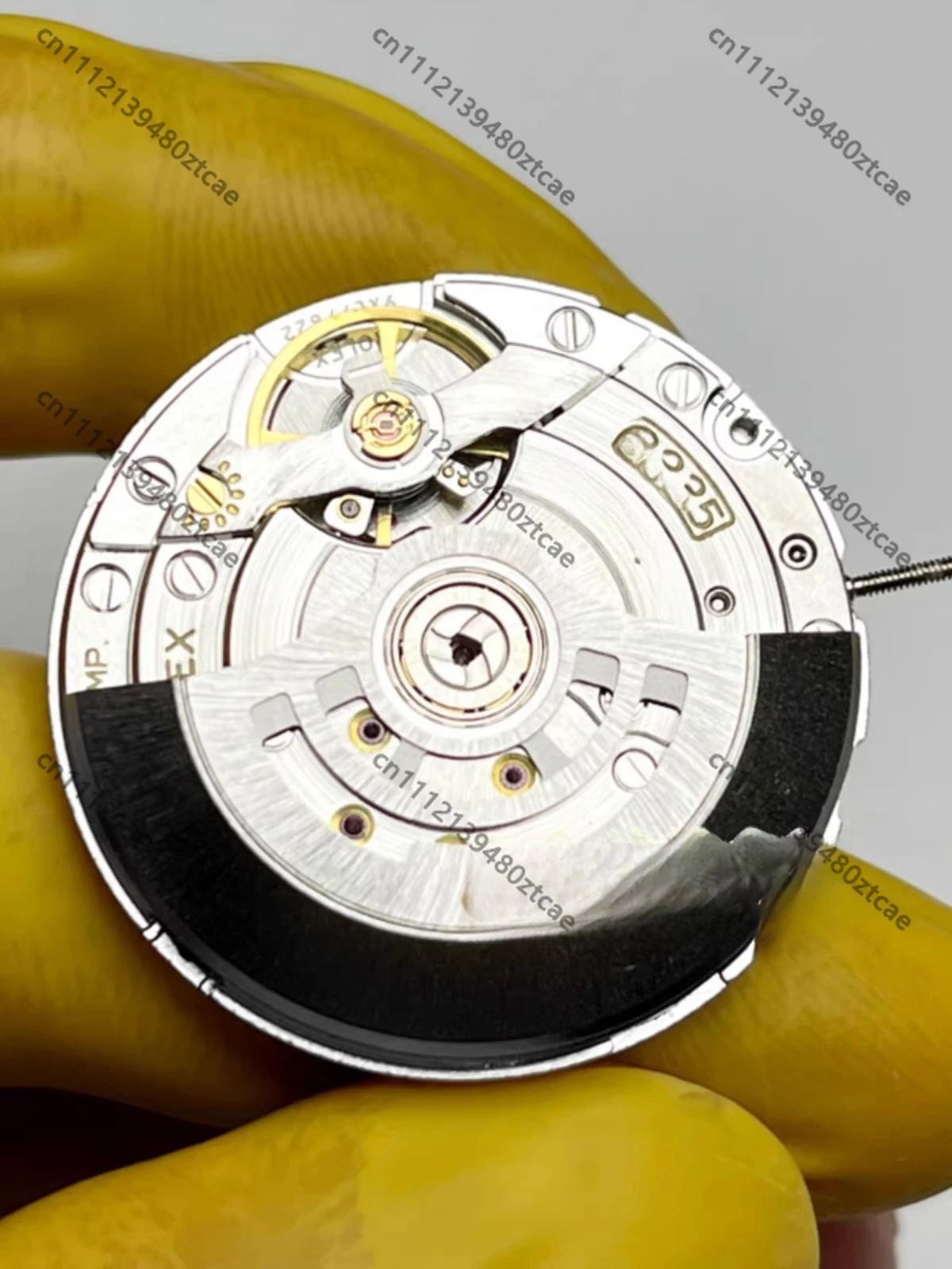 High Precision Watch Movement Custom Made Blue Color Hairspring with Shockproof for Watch Modification Accessories
High Precision Watch Movement Custom Made Blue Color Hairspring with Shockproof for Watch Modification Accessories