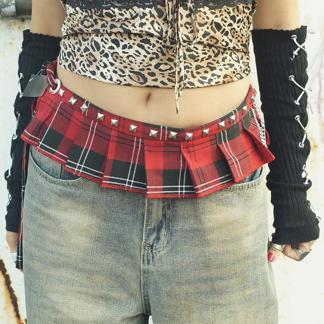 2026 New Harajuku Punk Design Y2k Retro Belt Suitable for Women's Belts
2026 New Harajuku Punk Design Y2k Retro Belt Suitable for Women's Belts