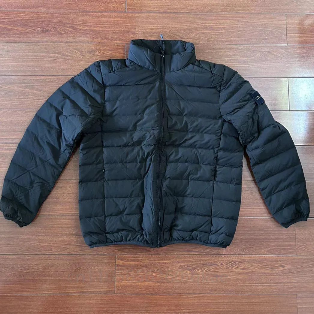 Compass Patch 90% Duck Down Jacket Italian Luxury Style 3 labels Men's Ultra Stand Collar Lightweight Jackets Men Outerwear Coat
Compass Patch 90% Duck Down Jacket Italian Luxury Style 3 labels Men's Ultra Stand Collar Lightweight Jackets Men Outerwear Coat