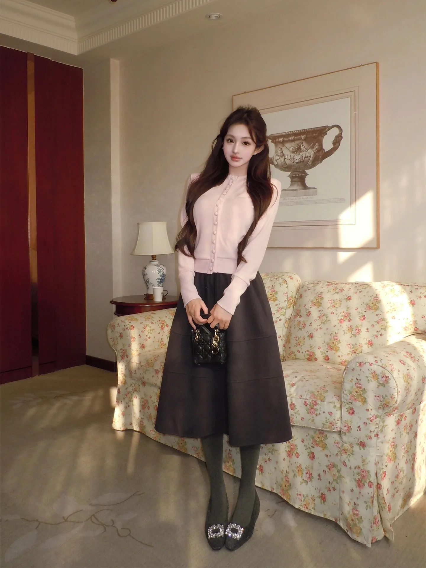 Chic Long Sleeve Knitted Sweater Coat round Neck Korean Style Women's Spring Sweet Slim Fit Versatile Top for Petite Ladies
Chic Long Sleeve Knitted Sweater Coat round Neck Korean Style Women's Spring Sweet Slim Fit Versatile Top for Petite Ladies