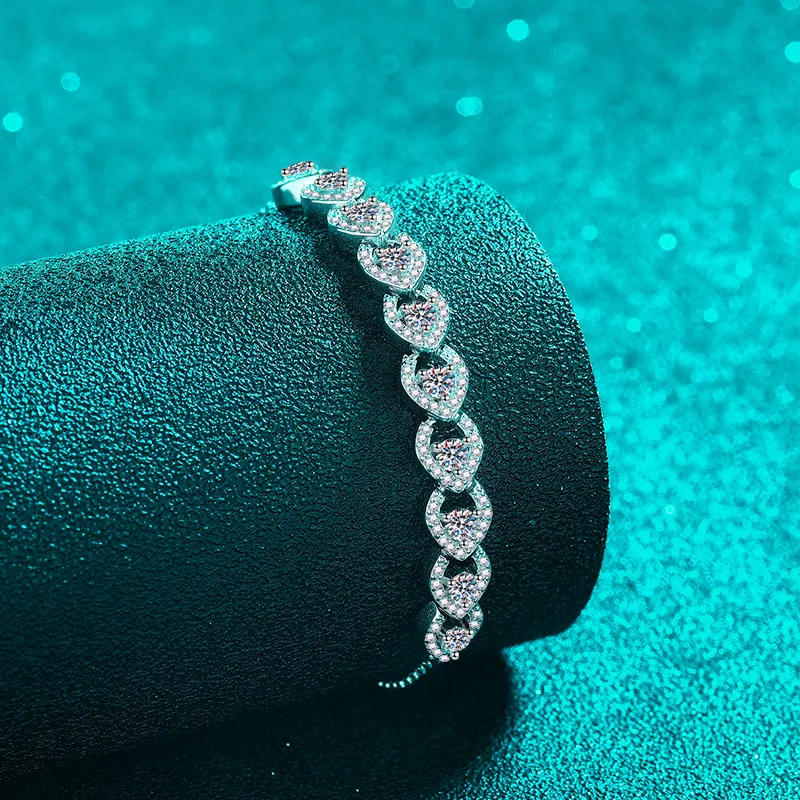 Platinum PT950 Stretch Adjustable Bracelet Light Luxury Fashion Personalized High Feeling Bracelet
Platinum PT950 Stretch Adjustable Bracelet Light Luxury Fashion Personalized High Feeling Bracelet