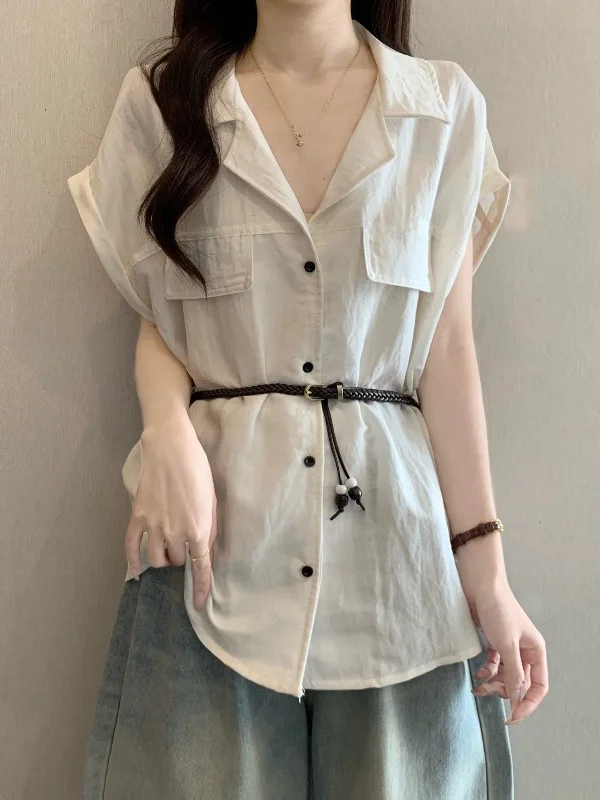 Elegant Workwear Style Women's Shirt V-Neck Short Sleeve Regular Fit Korean Fashion Summer New plus Size Midi Waist-Cinching Top
Elegant Workwear Style Women's Shirt V-Neck Short Sleeve Regular Fit Korean Fashion Summer New plus Size Midi Waist-Cinching Top