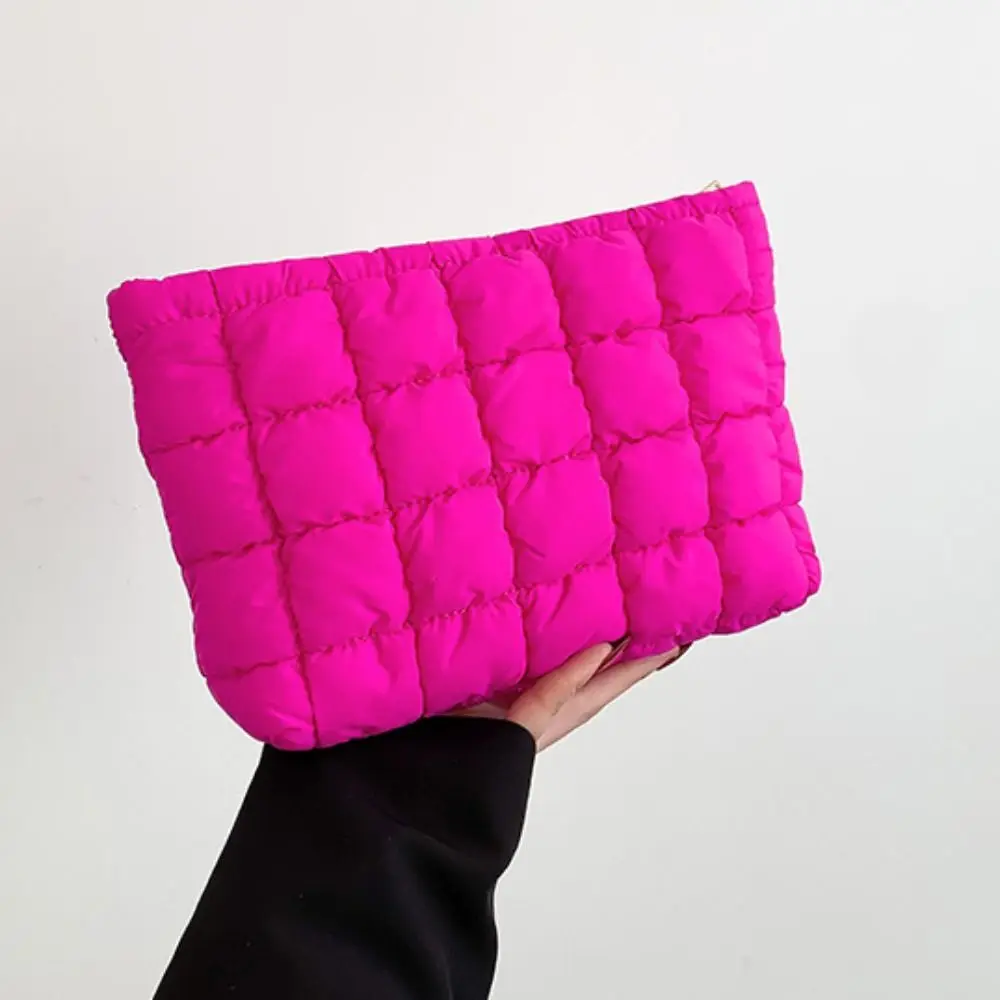 Elegant Puffy Quilted Padded Makeup Bag Zipper Storage Bag Cotton Clutch Bag Handbag Solid Color Cosmetic Bag Lady
Elegant Puffy Quilted Padded Makeup Bag Zipper Storage Bag Cotton Clutch Bag Handbag Solid Color Cosmetic Bag Lady