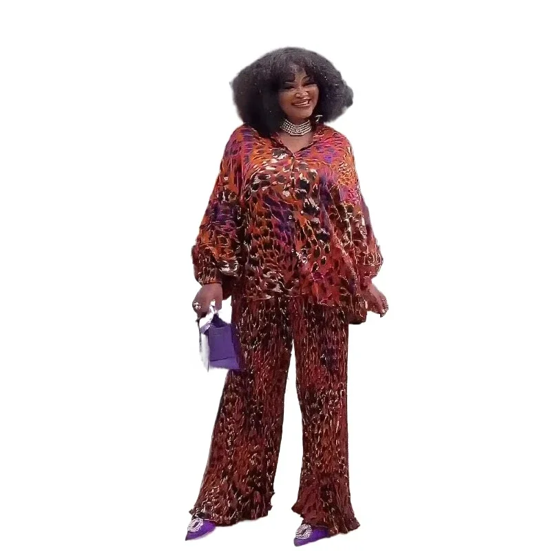 Plus Size African Clothes for Women Autumn Elegant Africa Long Sleeve V-neck Polyester Print 2 Piece Top Long Pant Matching Sets
Plus Size African Clothes for Women Autumn Elegant Africa Long Sleeve V-neck Polyester Print 2 Piece Top Long Pant Matching Sets