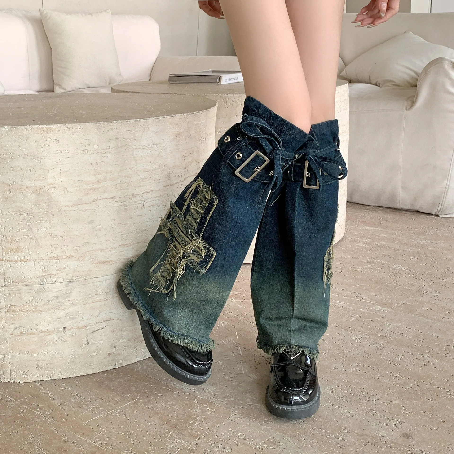 Girls Spring and Autumn Cross Denim Leg Warmers with Punk Black Leg Warmers Blue Denim Leg Socks and Calf Socks
Girls Spring and Autumn Cross Denim Leg Warmers with Punk Black Leg Warmers Blue Denim Leg Socks and Calf Socks
