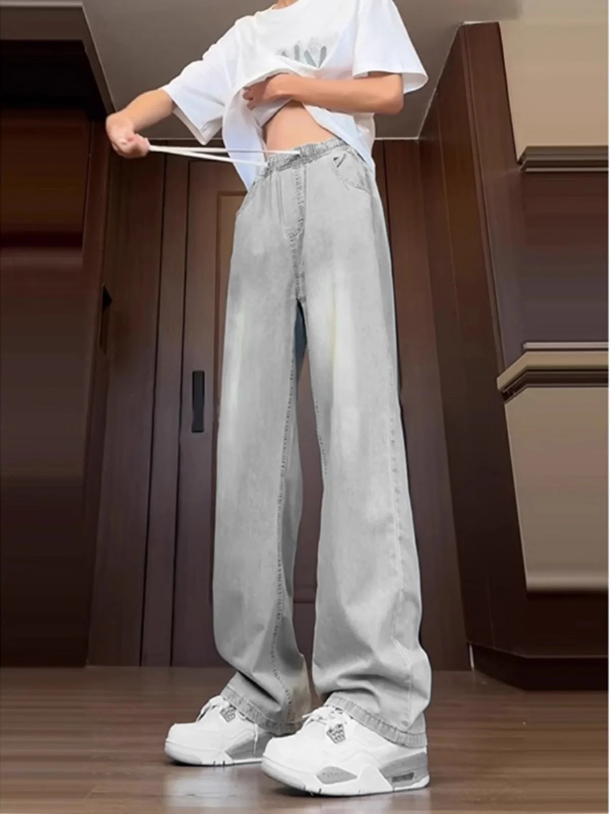 ay Ice Silk Jeans Men's Summer Thin Casual Pants Drape Straight Narrow Version American Wide Leg Pants Casual Loose Fit
ay Ice Silk Jeans Men's Summer Thin Casual Pants Drape Straight Narrow Version American Wide Leg Pants Casual Loose Fit