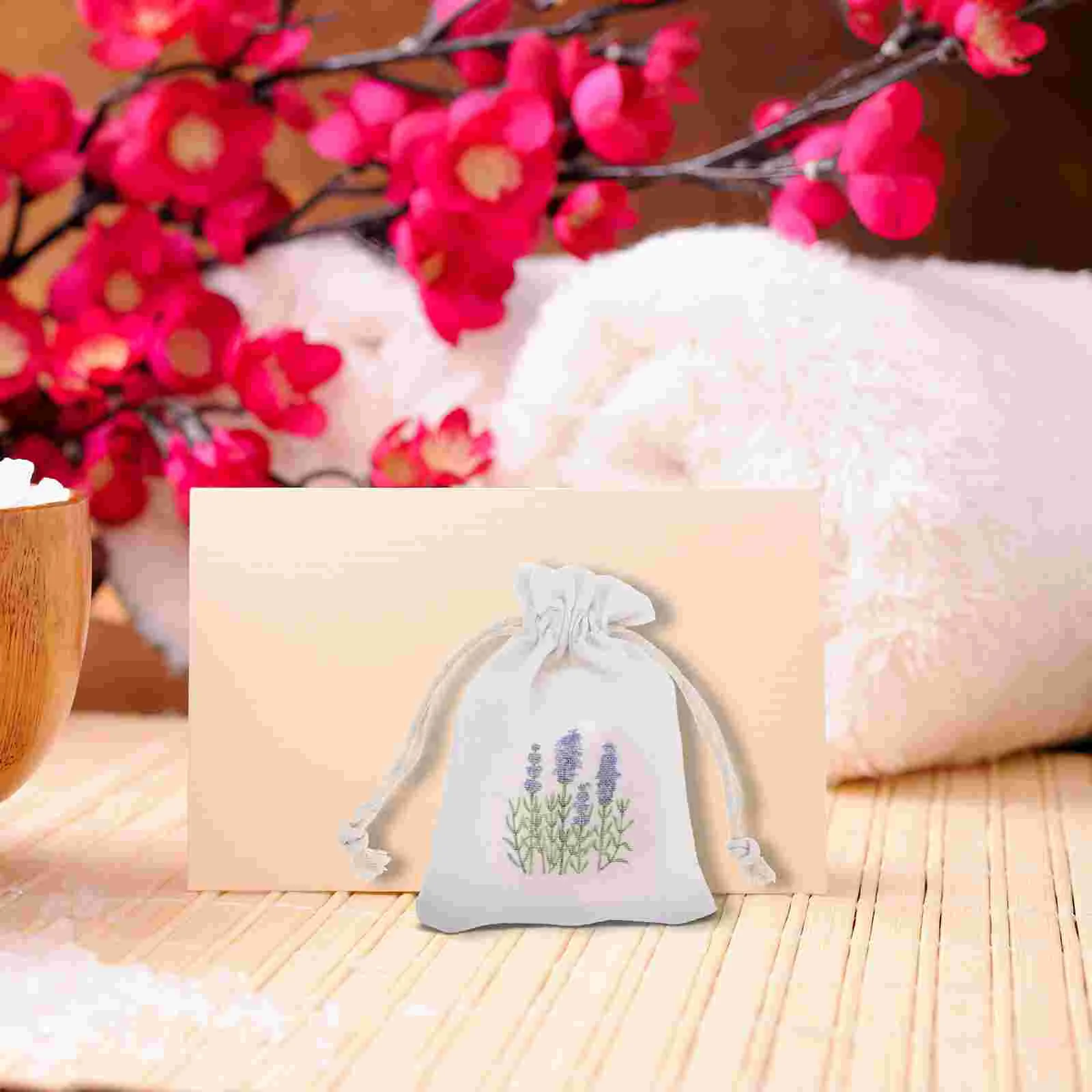 10 Pcs Lavender Sachet Bags Empty Drawstring Burlap Treat Pouches Halloween Candy Storage Floral Travel Party Favor Mini Gift
10 Pcs Lavender Sachet Bags Empty Drawstring Burlap Treat Pouches Halloween Candy Storage Floral Travel Party Favor Mini Gift