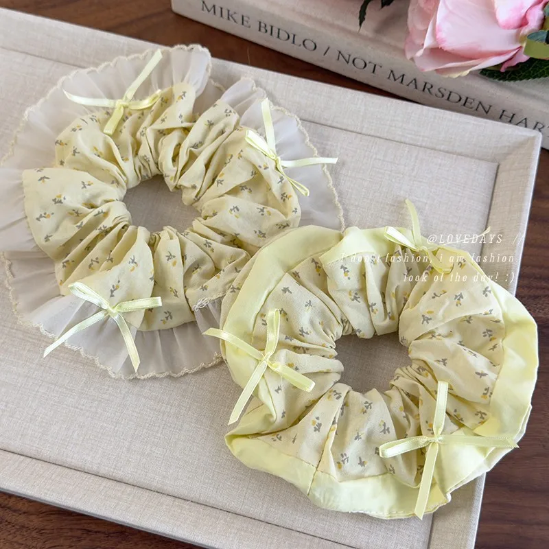 Spring Summer Garden Style Hair Accessory Cute Sweet Fabric Flower Bow Accent Hair Tie Daily Ponytail Holder for Women Party Use
Spring Summer Garden Style Hair Accessory Cute Sweet Fabric Flower Bow Accent Hair Tie Daily Ponytail Holder for Women Party Use