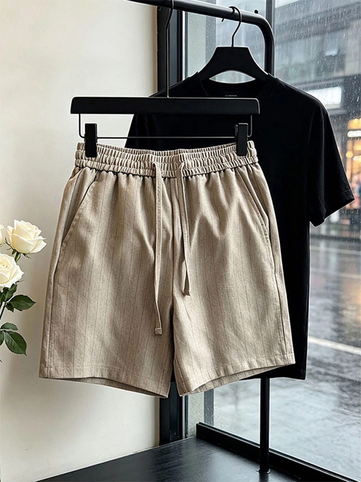 Khaki Stripe Ice Silk Quick Dry Men's Summer Cool Feeling Breathable Beach Shorts Sporty Five-Quarter Length Casual Pants
Khaki Stripe Ice Silk Quick Dry Men's Summer Cool Feeling Breathable Beach Shorts Sporty Five-Quarter Length Casual Pants