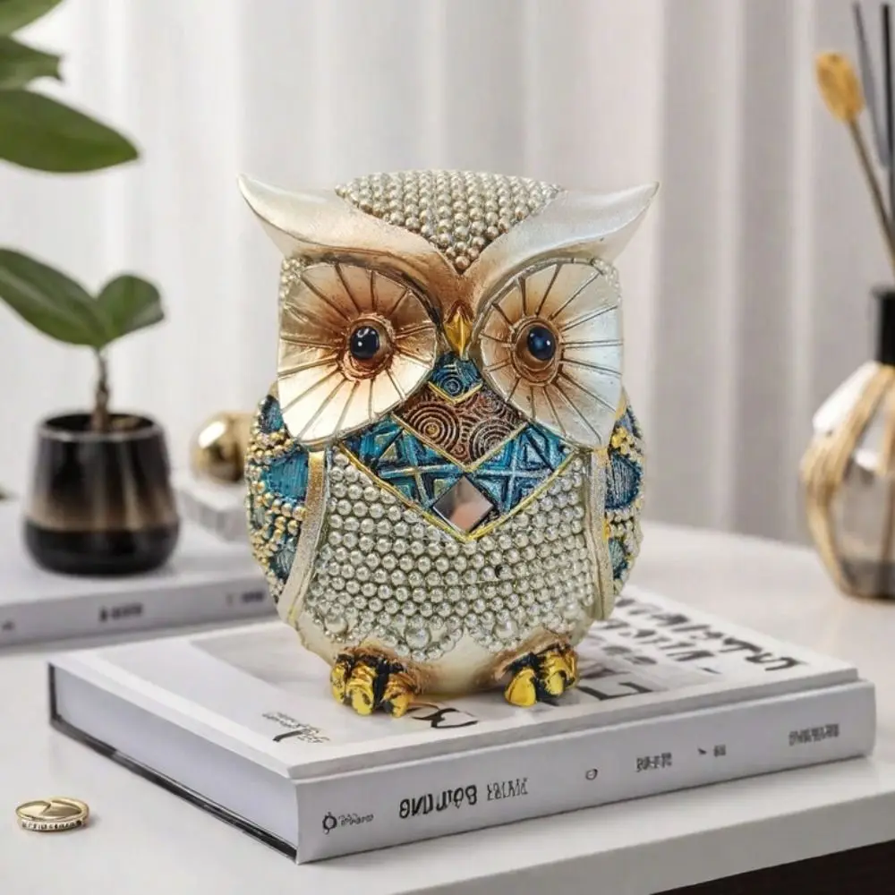 Украшение фойе, украшение в виде совы из смолы, роскошная креативная статуя животного, яркая милая миниатюрная фигурка, скульптура, выставочный зал
Украшение фойе, украшение в виде совы из смолы, роскошная креативная статуя животного, яркая милая миниатюрная фигурка, скульптура, выставочный зал