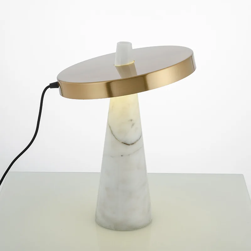 Marble American classical modern simple model room living room bedroom study decorative desk lamp
Marble American classical modern simple model room living room bedroom study decorative desk lamp