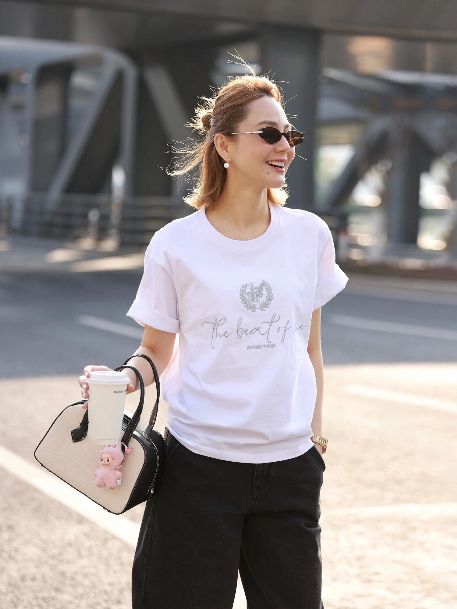 WinnieTang Pure Cotton Embroidered Slogan 3D Stitch Casual Loose Fit round Neck Large T-Shirt White Short Sleeve Women's Top
WinnieTang Pure Cotton Embroidered Slogan 3D Stitch Casual Loose Fit round Neck Large T-Shirt White Short Sleeve Women's Top