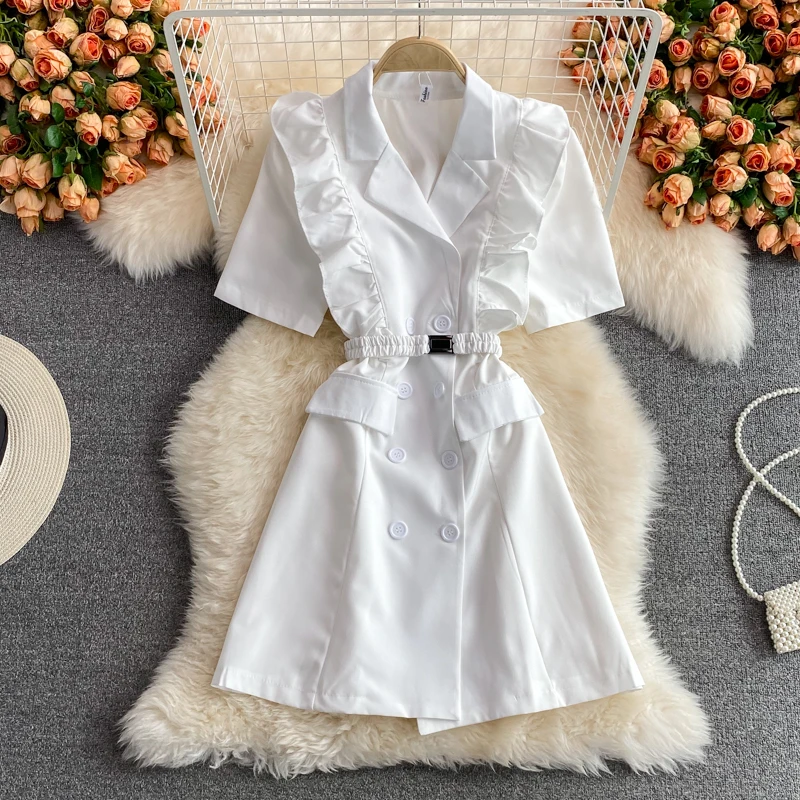 Notchedt dress temperament women French style ruffled summer 2022 new puff sleeve double breasted a-line dress
Notchedt dress temperament women French style ruffled summer 2022 new puff sleeve double breasted a-line dress