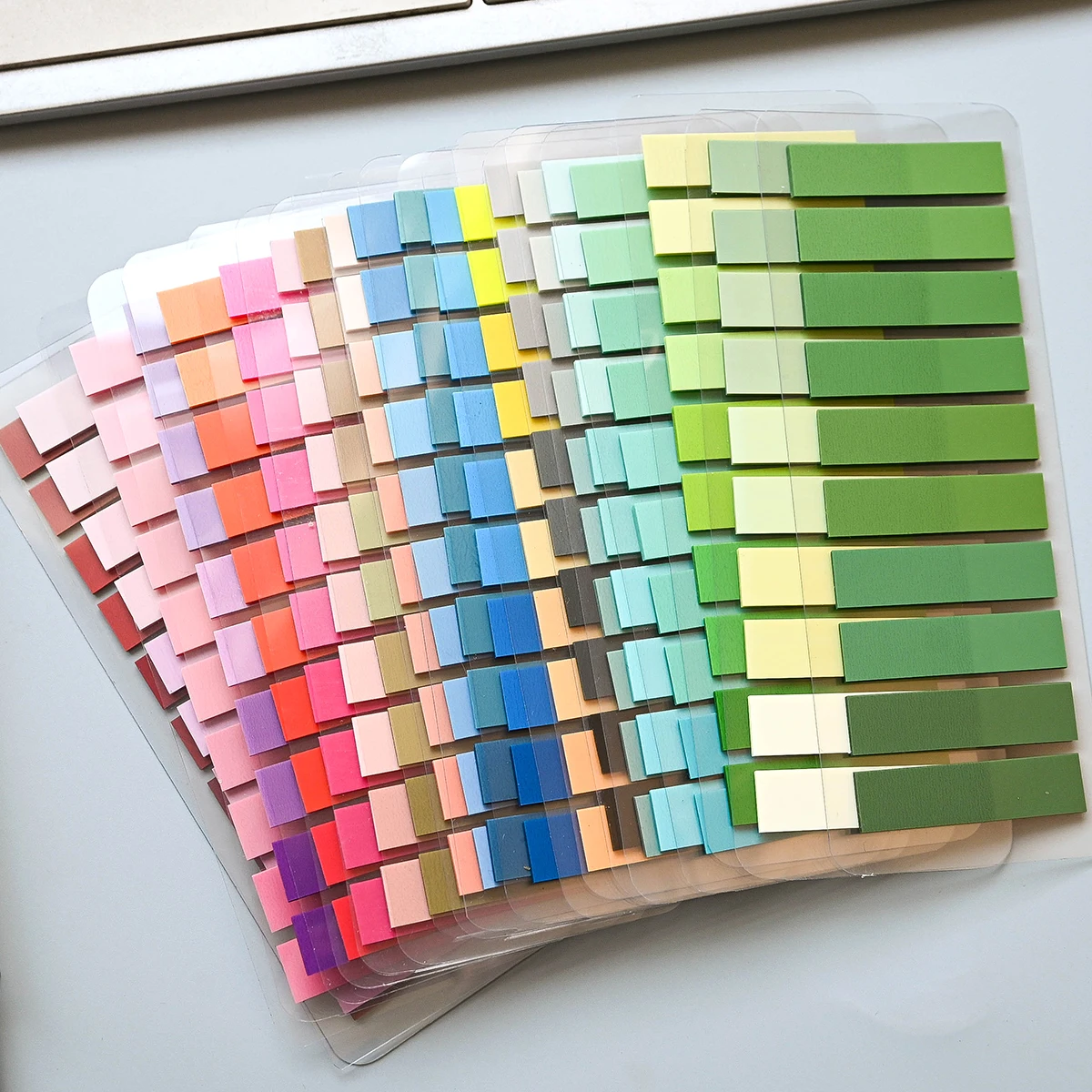 Colorful Transparent Memo Pads Self-Adhesive Sticky Notes Index 200-4000 Sheets for Office School Stationery
Colorful Transparent Memo Pads Self-Adhesive Sticky Notes Index 200-4000 Sheets for Office School Stationery
