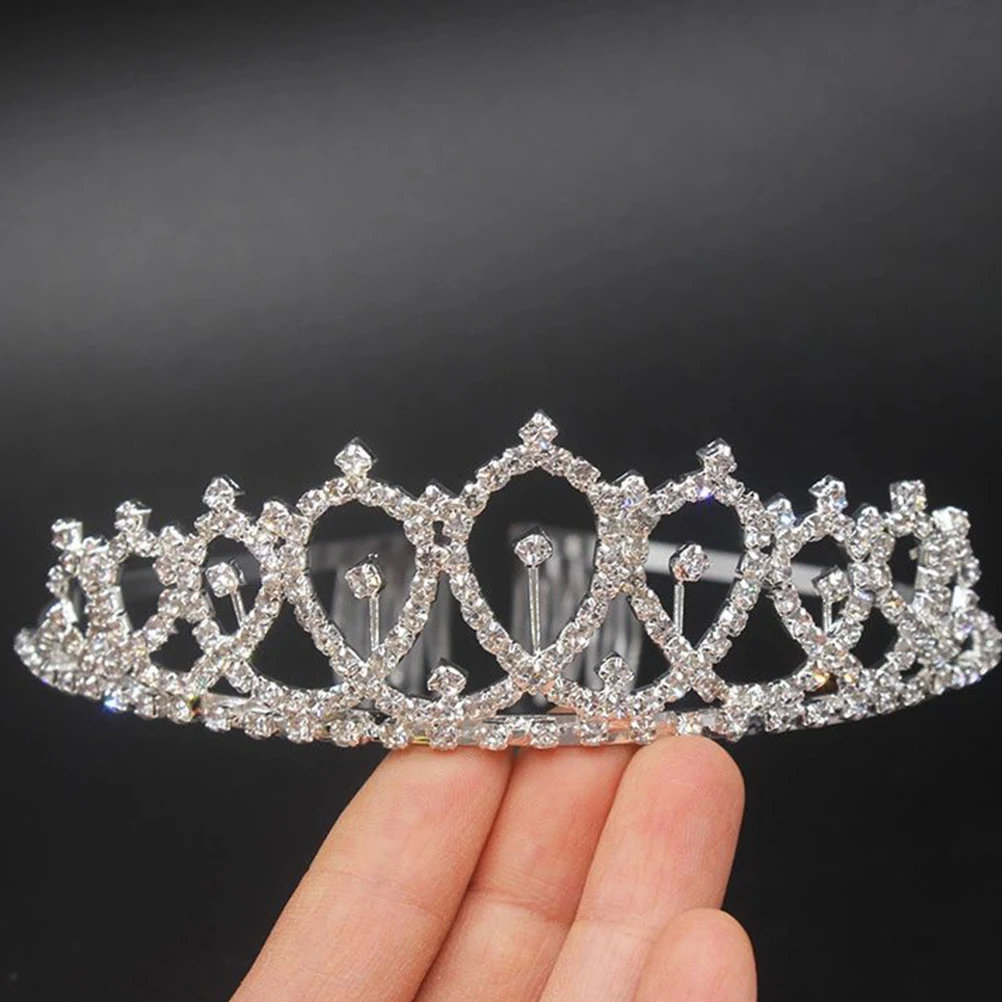 Rhinestone Crown Hair Accessories Wedding Birthday Party Bridal Decor Rhinestone Crown Headwear One Size Fits Girls Ladies
Rhinestone Crown Hair Accessories Wedding Birthday Party Bridal Decor Rhinestone Crown Headwear One Size Fits Girls Ladies