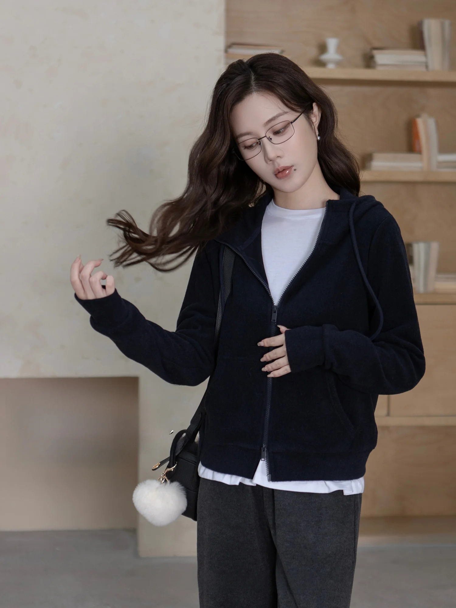 Camere Outerwear Women's Casual Hooded Jaet High-Quali Velvet Thi Warm Zipper Closure Color Coat
Camere Outerwear Women's Casual Hooded Jaet High-Quali Velvet Thi Warm Zipper Closure Color Coat