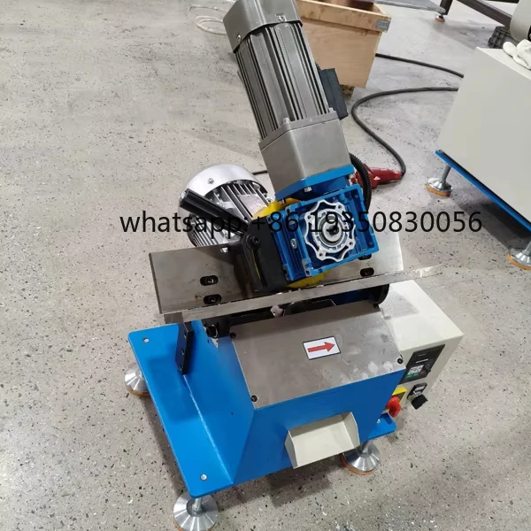 BC-10D Steel Plate Chamfering Machine Automatic Strong Edge Beveling with Strong Steel High Efficiency
BC-10D Steel Plate Chamfering Machine Automatic Strong Edge Beveling with Strong Steel High Efficiency