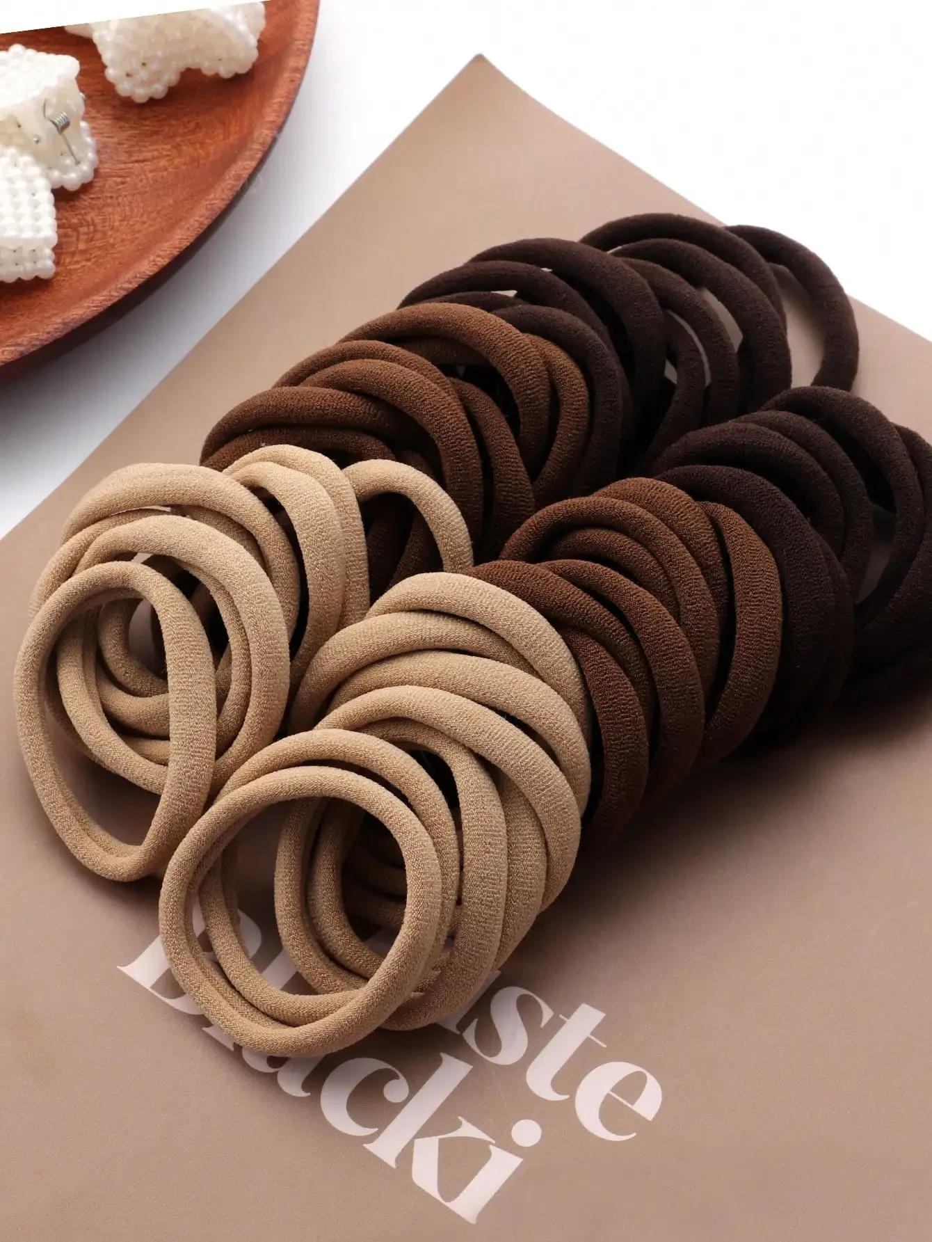 100pcs Women's Seamless High Elasticity Basic Hair Ties In Brown & Beige Tones, Daily Use Ponytail Holders
100pcs Women's Seamless High Elasticity Basic Hair Ties In Brown & Beige Tones, Daily Use Ponytail Holders