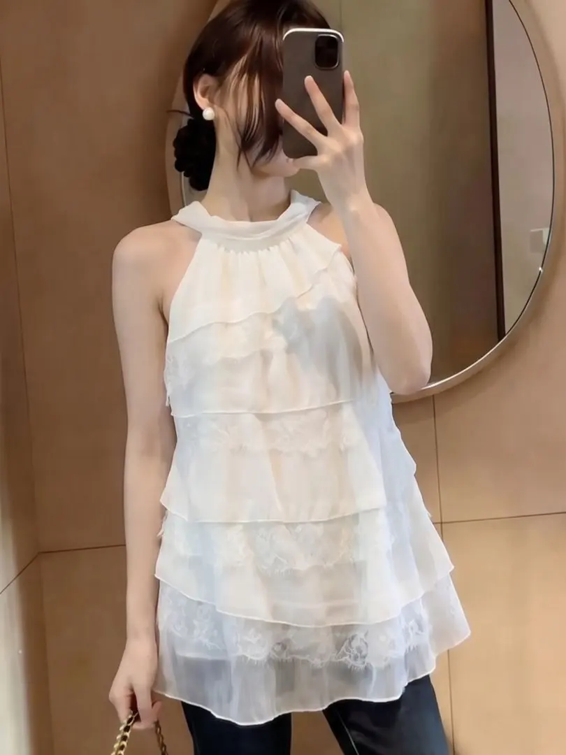 Korean Style Loose Fit Lace Trim Shoulder Bared Neckline Chiffon Top Women's Summer Design Layered Sensation Pure Desire
Korean Style Loose Fit Lace Trim Shoulder Bared Neckline Chiffon Top Women's Summer Design Layered Sensation Pure Desire