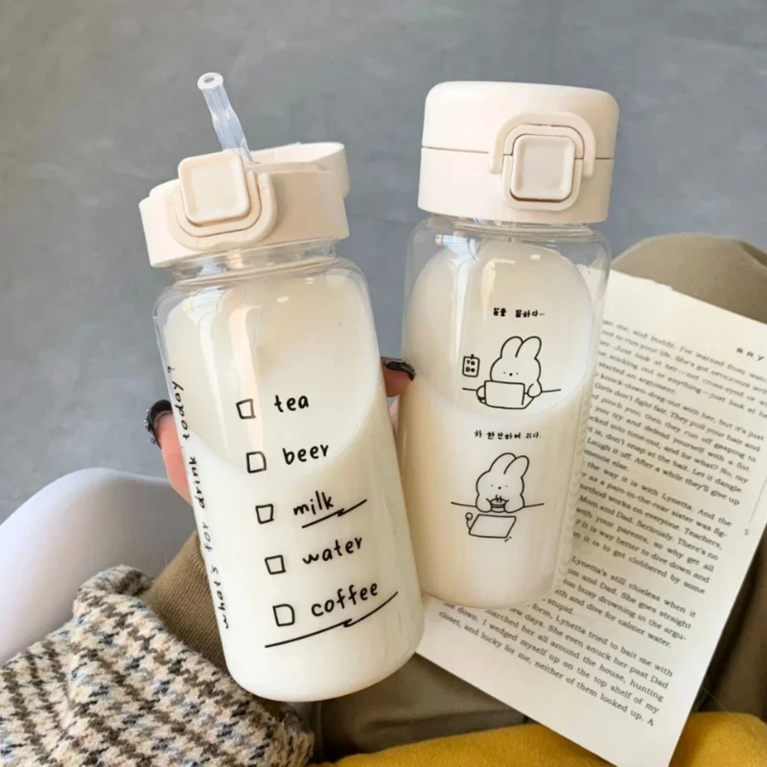 350ml Cartoon Water Bottle with Straw Cute Plastic Drinking Bottle Portable Leak-proof Drinkware Drinking Milk Coffee Tea
350ml Cartoon Water Bottle with Straw Cute Plastic Drinking Bottle Portable Leak-proof Drinkware Drinking Milk Coffee Tea