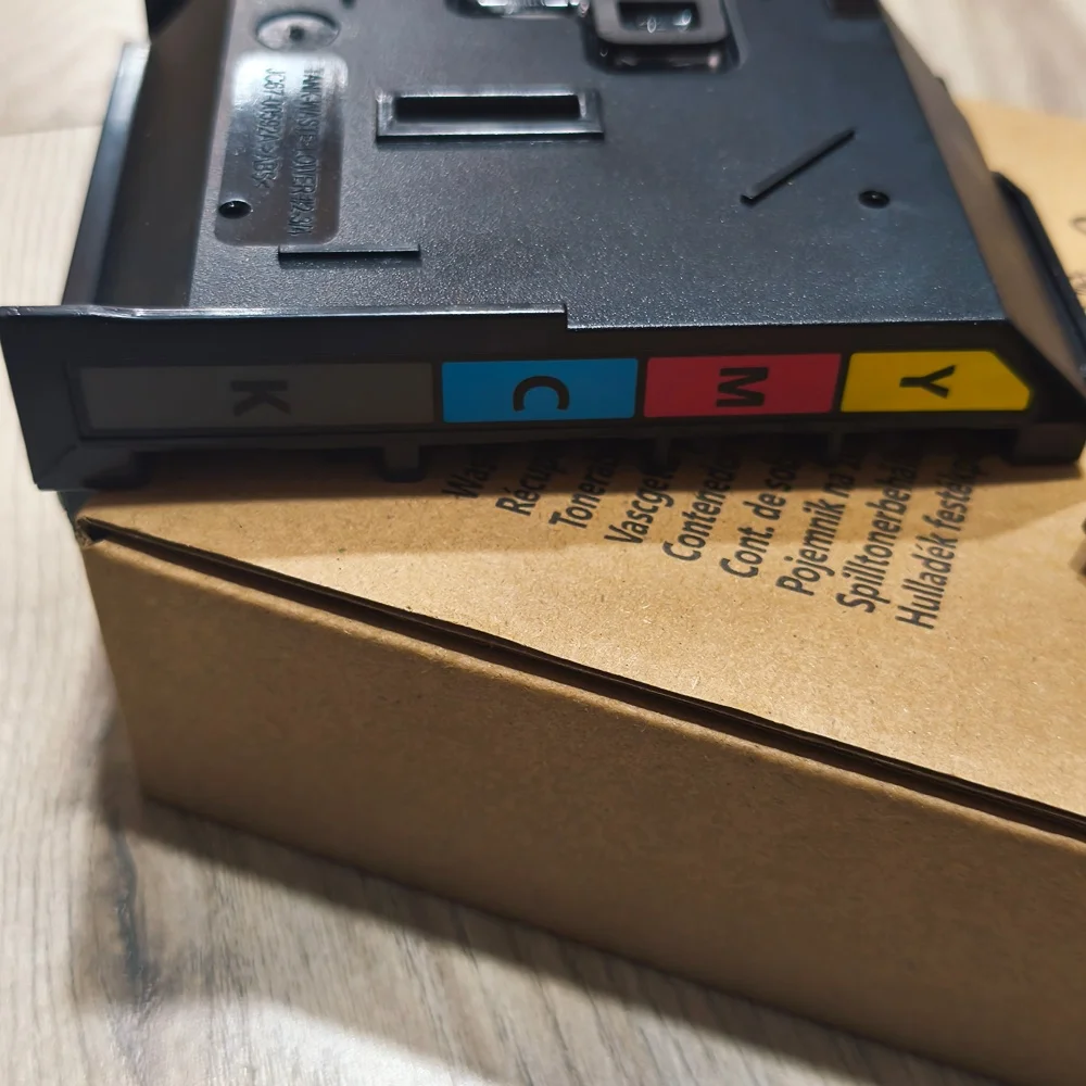 1 шт. 5KZ38A 150 175 178 179 Блок сбора отработанных тонеров для HP Color LaserJet 150A 150nw 175NW 178nw 178nwg 179fwg
1 шт. 5KZ38A 150 175 178 179 Блок сбора отработанных тонеров для HP Color LaserJet 150A 150nw 175NW 178nw 178nwg 179fwg