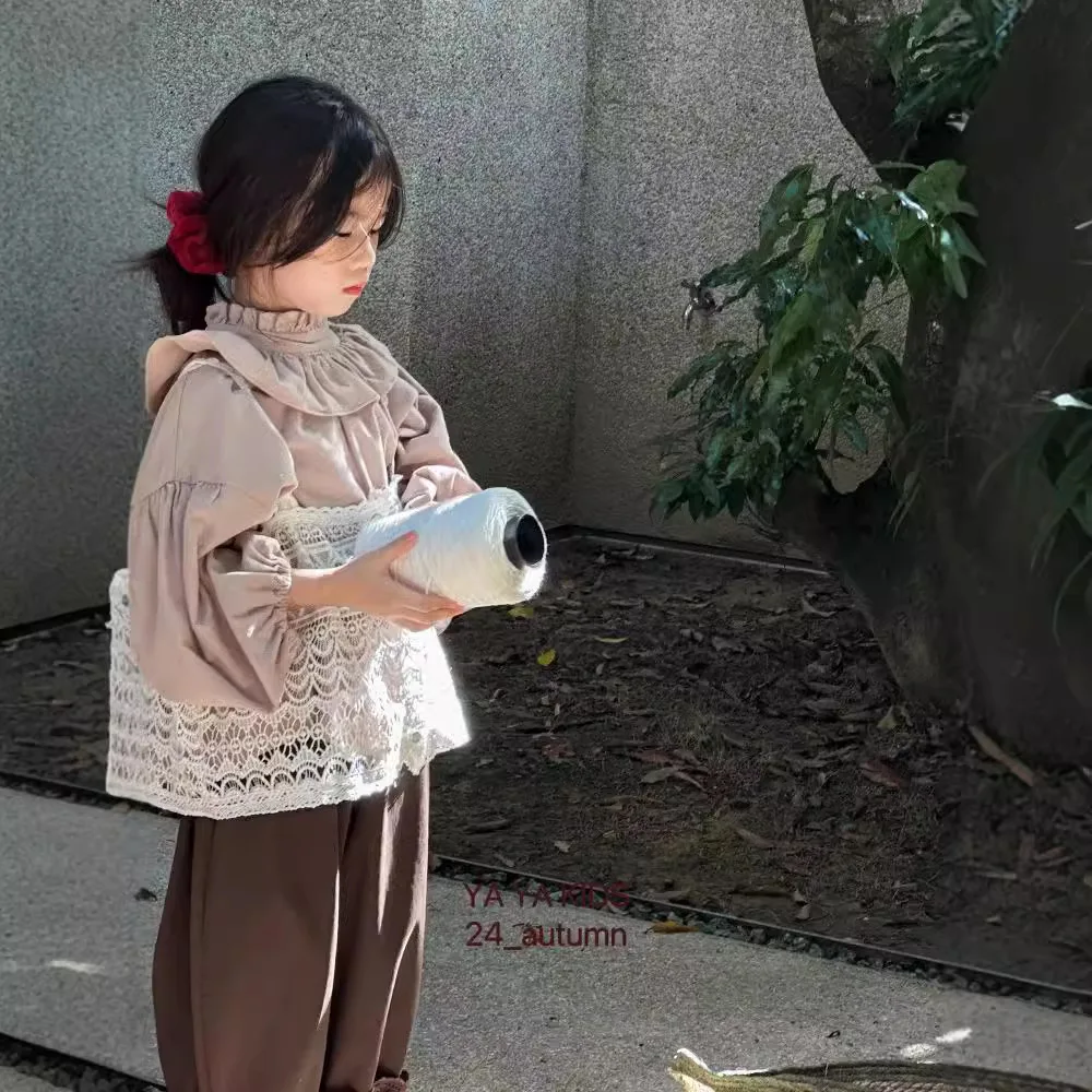Girls Shirts 2024 Autumn New Children Wear Korean Style Girl Baby Loose Foreign Air Hair Half-high Collar Shirt Casual Simple
Girls Shirts 2024 Autumn New Children Wear Korean Style Girl Baby Loose Foreign Air Hair Half-high Collar Shirt Casual Simple
