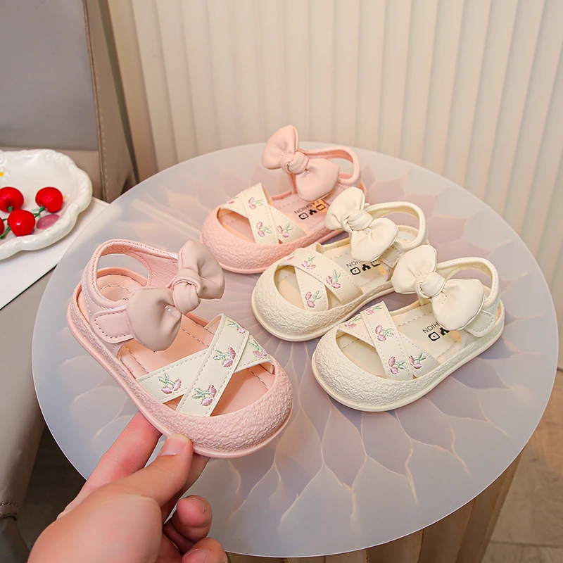 Soft Soled Baby Walking Shoes Summer Style Anti Slip and Anti Kick Baby Princess Shoes Velcro Girls' Sandals Cute 16-26
Soft Soled Baby Walking Shoes Summer Style Anti Slip and Anti Kick Baby Princess Shoes Velcro Girls' Sandals Cute 16-26