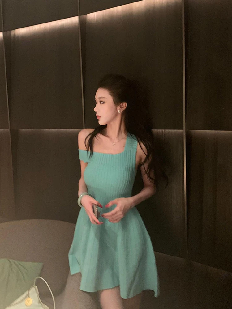 Strive Elegant A-Line Skirt Women's Knitted Waist-Cinching Summer Skirt Korean Style Commute Pure Color Short Skirt
Strive Elegant A-Line Skirt Women's Knitted Waist-Cinching Summer Skirt Korean Style Commute Pure Color Short Skirt