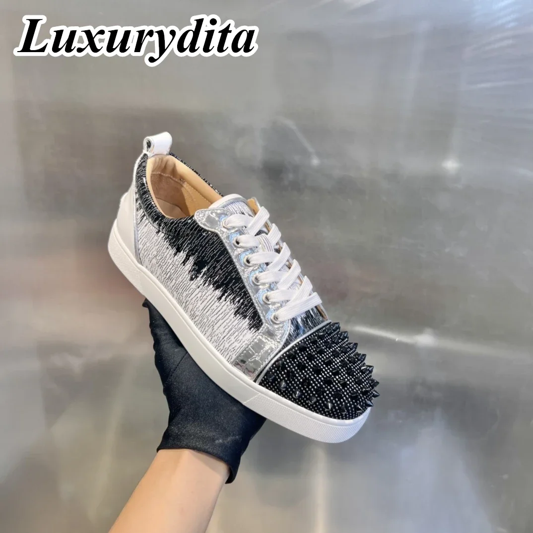Top Quality Womens Trendy Casual Sneakers Luxury Mens Real Leather Tennis Shoes Designr Red Sole Tide Lovers Rivet Shoes HJ0649
Top Quality Womens Trendy Casual Sneakers Luxury Mens Real Leather Tennis Shoes Designr Red Sole Tide Lovers Rivet Shoes HJ0649