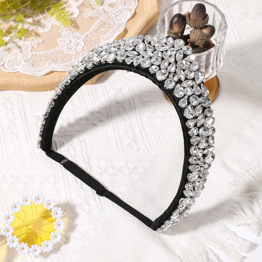 Elegant Headwear Rhinestone Crown European Style Wide Edge Princess Party Headband Vintage Hairband Wedding
Elegant Headwear Rhinestone Crown European Style Wide Edge Princess Party Headband Vintage Hairband Wedding