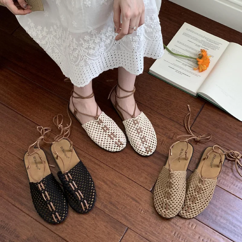 Summer Weave Flats Sandals Women 2025 New Elegant Mules Hollow Shoes Outdoor Flat Heel Lace-Up Dress Female Zapatos De Mujer
Summer Weave Flats Sandals Women 2025 New Elegant Mules Hollow Shoes Outdoor Flat Heel Lace-Up Dress Female Zapatos De Mujer