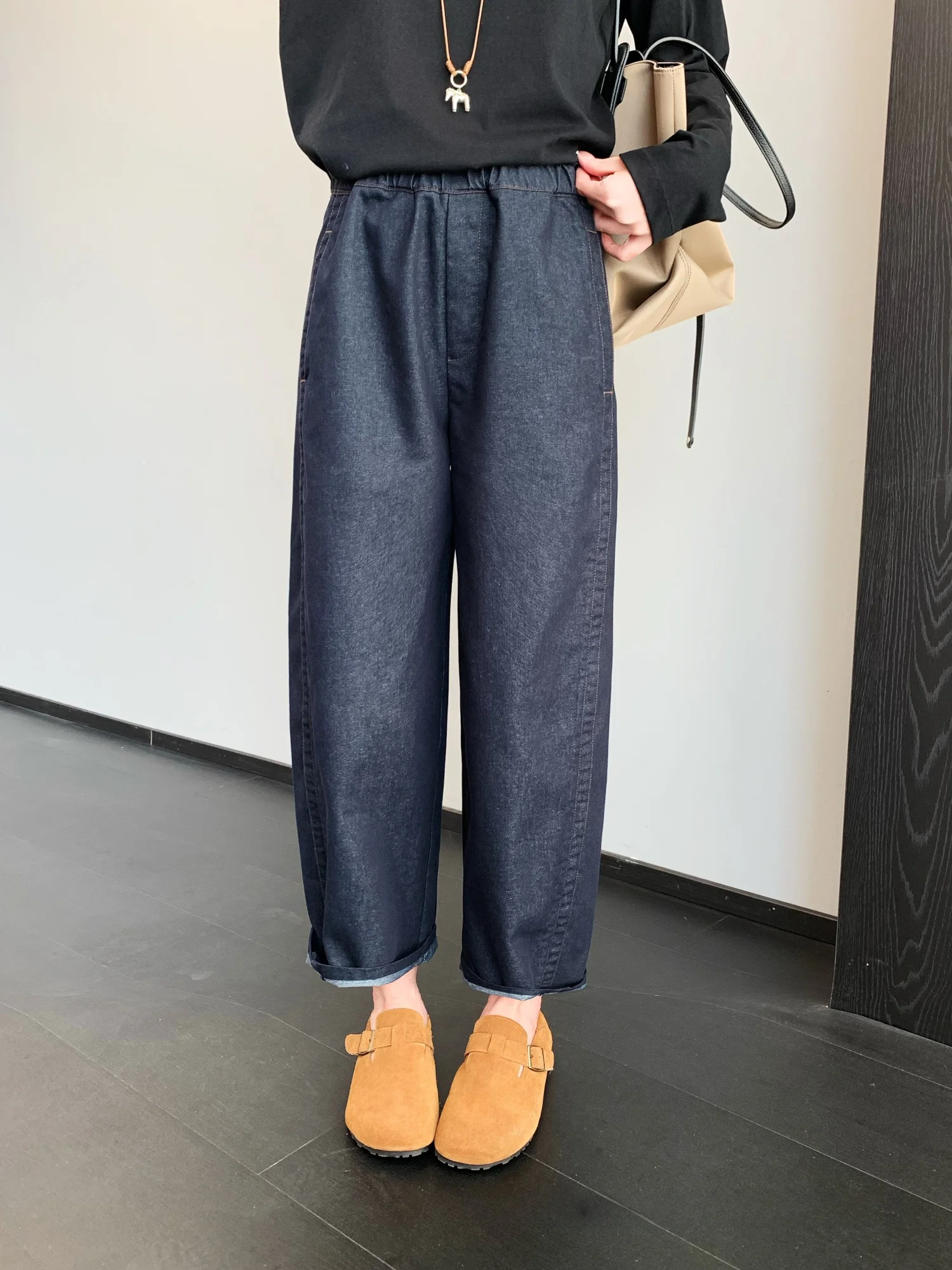 Slimming Effect Original Color Detachable Denim Cone Shaped Elastic Waist Casual Pants for Women Spring Summer 2026
Slimming Effect Original Color Detachable Denim Cone Shaped Elastic Waist Casual Pants for Women Spring Summer 2026