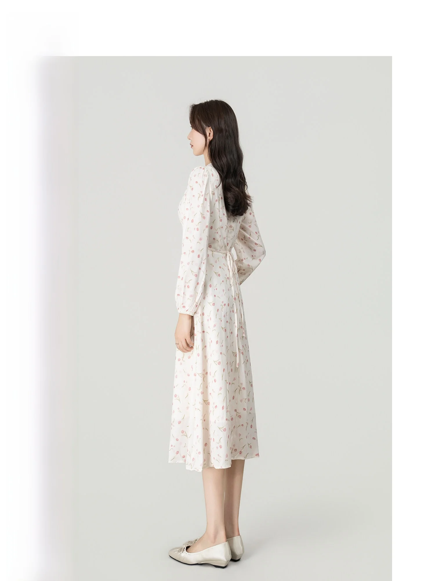 Elegant Long Sleeve Floral Dress Women's Beautiful Soft Waist Cinched Spring New Style WAVY EGG Fashion Lady's Clothing
Elegant Long Sleeve Floral Dress Women's Beautiful Soft Waist Cinched Spring New Style WAVY EGG Fashion Lady's Clothing