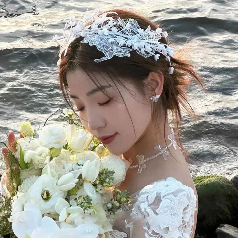 Vintage Elegant Bride Headdress Lace Sweet Photography Headband French Style White Flower Wedding Hair Accessories Women
Vintage Elegant Bride Headdress Lace Sweet Photography Headband French Style White Flower Wedding Hair Accessories Women
