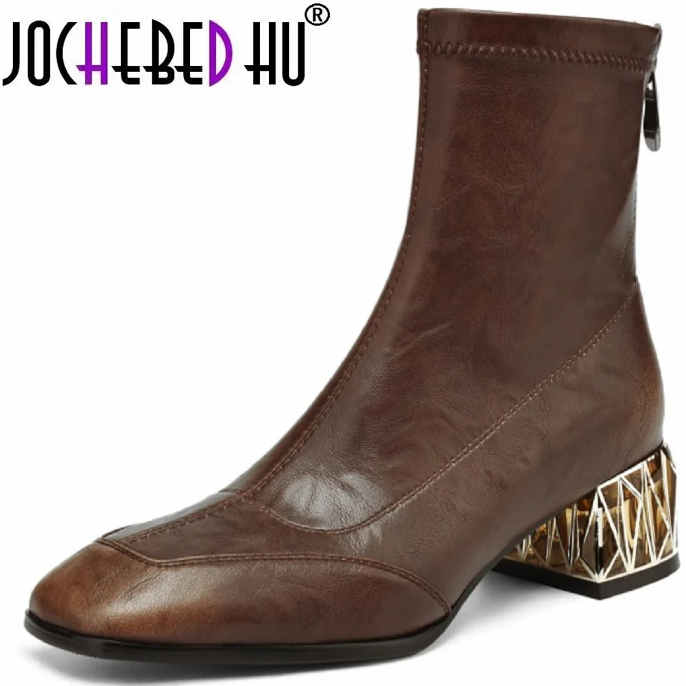 【JOCHEBED HU】Chic Design Elastic fiber Leather Women Ankle Boots Square Toe Autumn Short Botas Back Zipper Med Heels Botines
【JOCHEBED HU】Chic Design Elastic fiber Leather Women Ankle Boots Square Toe Autumn Short Botas Back Zipper Med Heels Botines