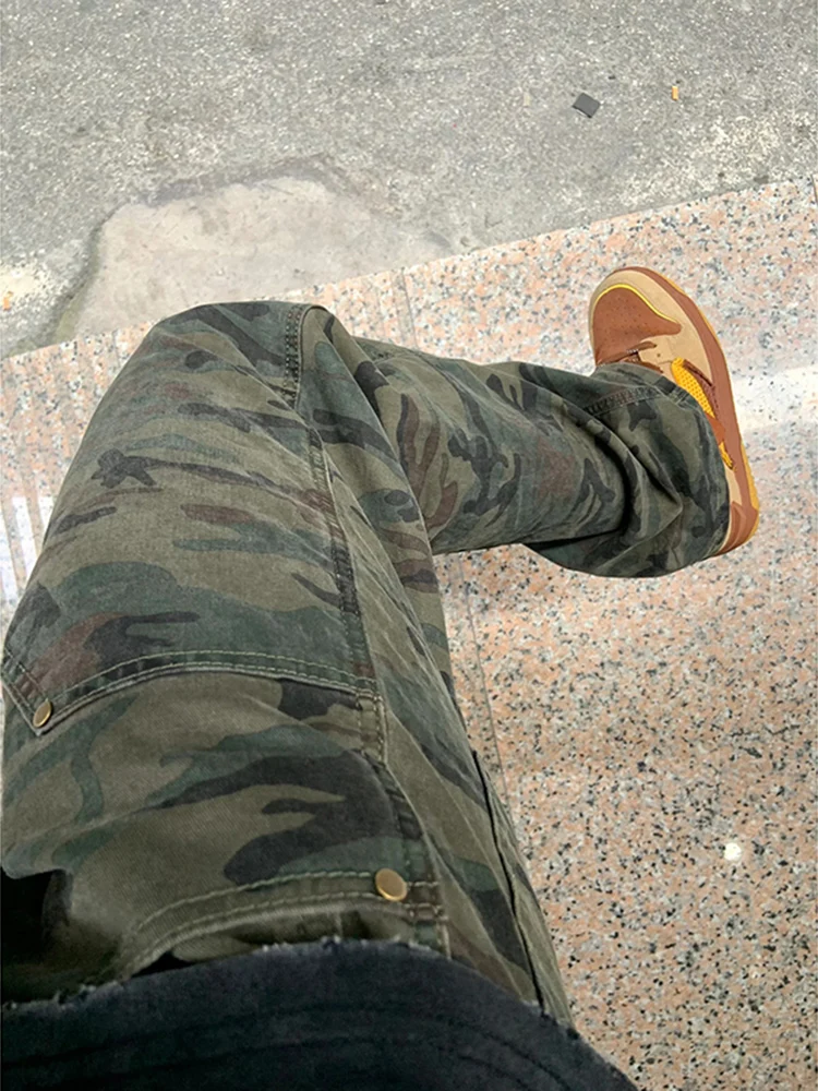 Американские ретро-брюки с камуфляжным принтом, мужские осенние новые брюки прямого кроя в стиле High Street Vibe, модные молодежные брюки Sle
Американские ретро-брюки с камуфляжным принтом, мужские осенние новые брюки прямого кроя в стиле High Street Vibe, модные молодежные брюки Sle