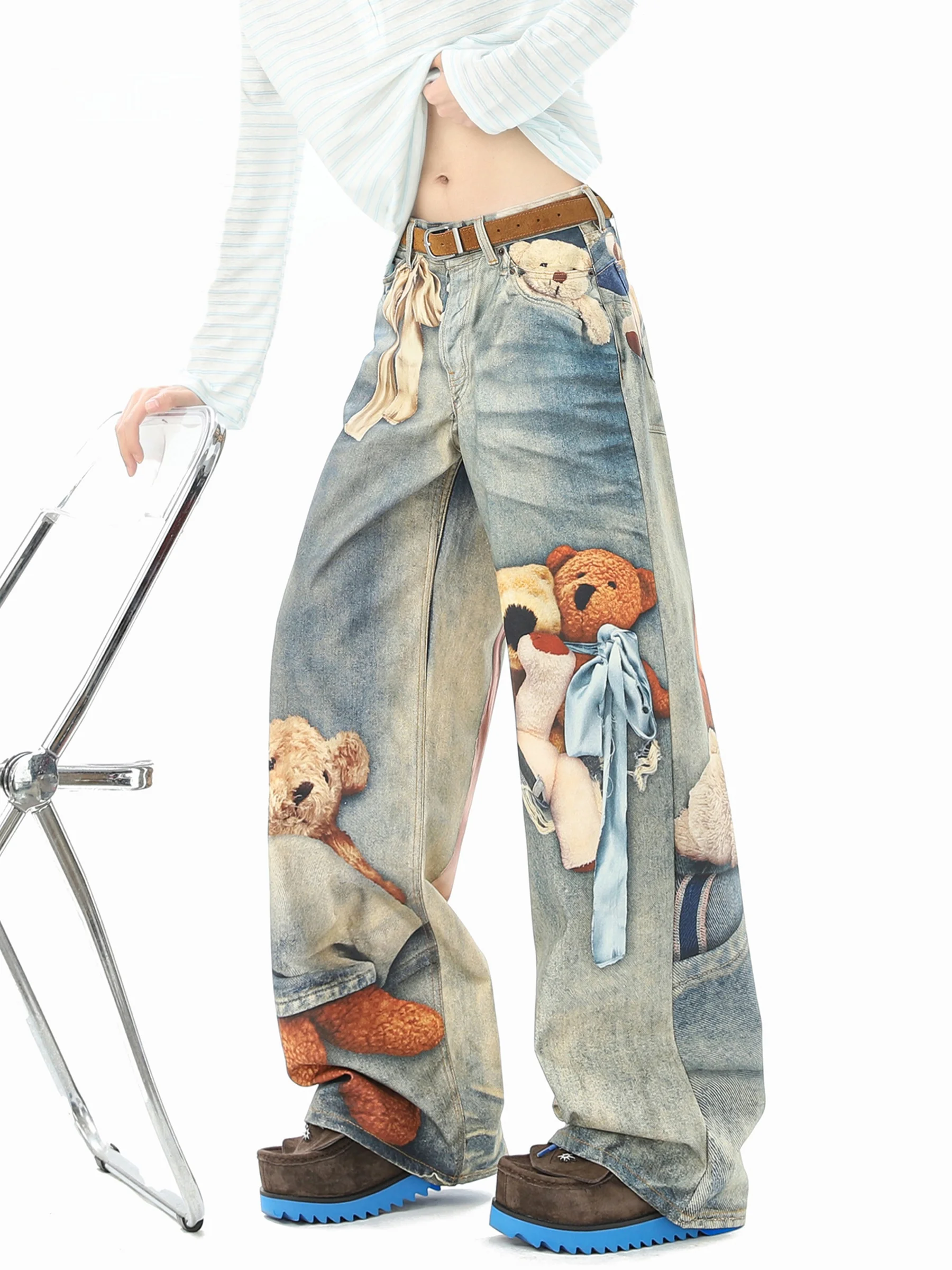 American Style Bear 3D Print Jeans Loose Wide Leg Pants Washed Vintage Design for Men And Women Autumn Fashion Trousers
American Style Bear 3D Print Jeans Loose Wide Leg Pants Washed Vintage Design for Men And Women Autumn Fashion Trousers