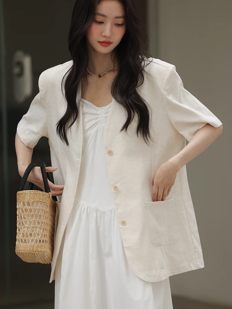 Женский летний пиджак Ele ort Sve, новый дизайн, для миниатюрных женщин, белый цвет, деловой повседневный стиль
Женский летний пиджак Ele ort Sve, новый дизайн, для миниатюрных женщин, белый цвет, деловой повседневный стиль