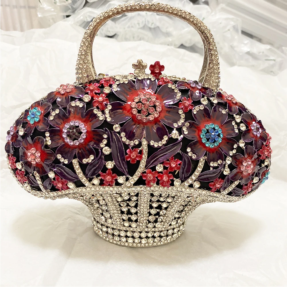 White Clear Crystal Evening Clutches Luxury Women’s Diamond Party Purses Handbags WHTUOHENG Rhinestone Cocktail Flower Baske Bag
White Clear Crystal Evening Clutches Luxury Women’s Diamond Party Purses Handbags WHTUOHENG Rhinestone Cocktail Flower Baske Bag
