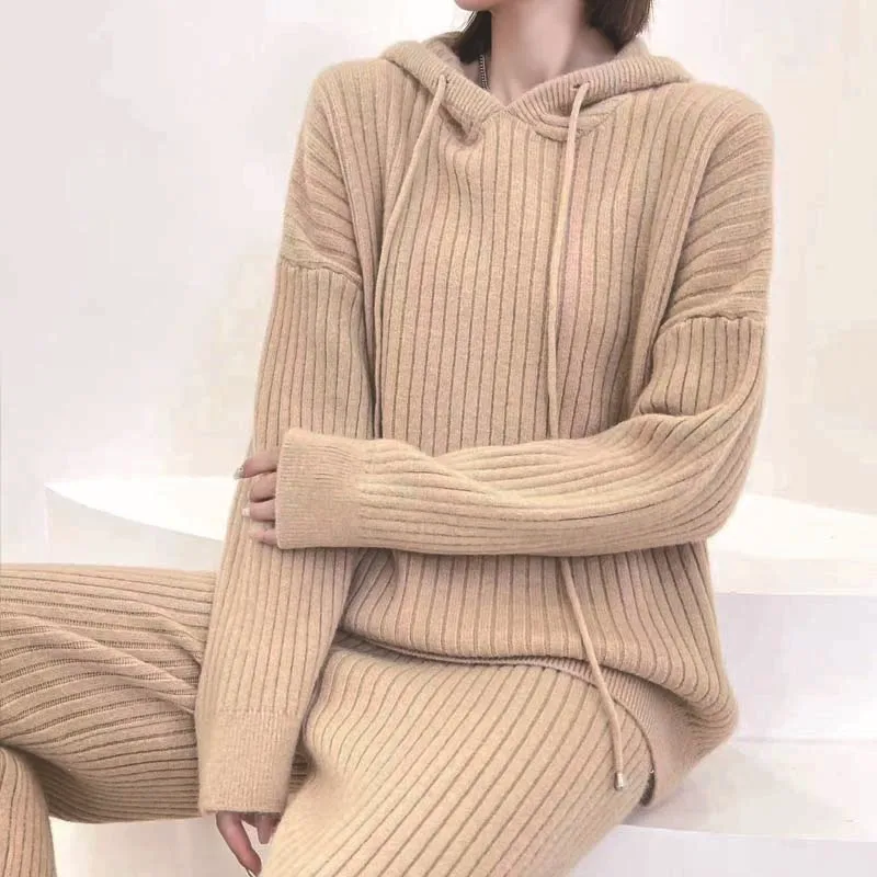 Autumn Winter Hooded Female Two Pieces Suits Solid Knitted Sweater Top Wide Leg Long Pants Sets Knit Pullover Women Loose
Autumn Winter Hooded Female Two Pieces Suits Solid Knitted Sweater Top Wide Leg Long Pants Sets Knit Pullover Women Loose