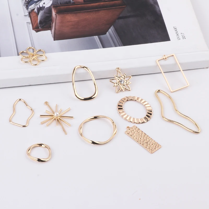 10pcs Diy Accessories Alloy Geometry Hollow Personality Round Rectangular Star Flower Handmade Material Pendant Earring Charms
10pcs Diy Accessories Alloy Geometry Hollow Personality Round Rectangular Star Flower Handmade Material Pendant Earring Charms