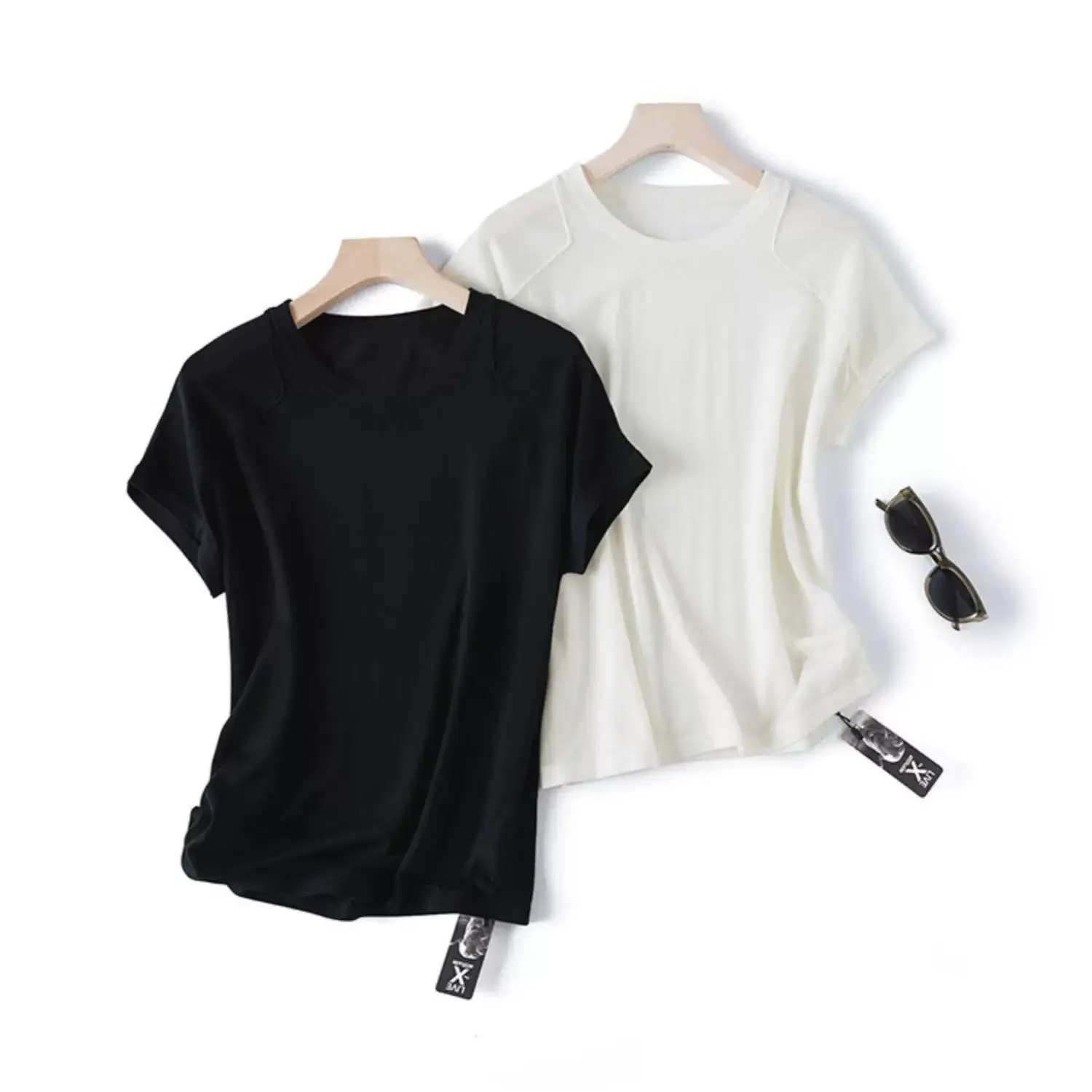 Dave&di Comfortable And Breathable Stand Cut Short Sleeved Thin Knit T-shirt Top T-shirt Woman Clothes Female Clothing
Dave&di Comfortable And Breathable Stand Cut Short Sleeved Thin Knit T-shirt Top T-shirt Woman Clothes Female Clothing