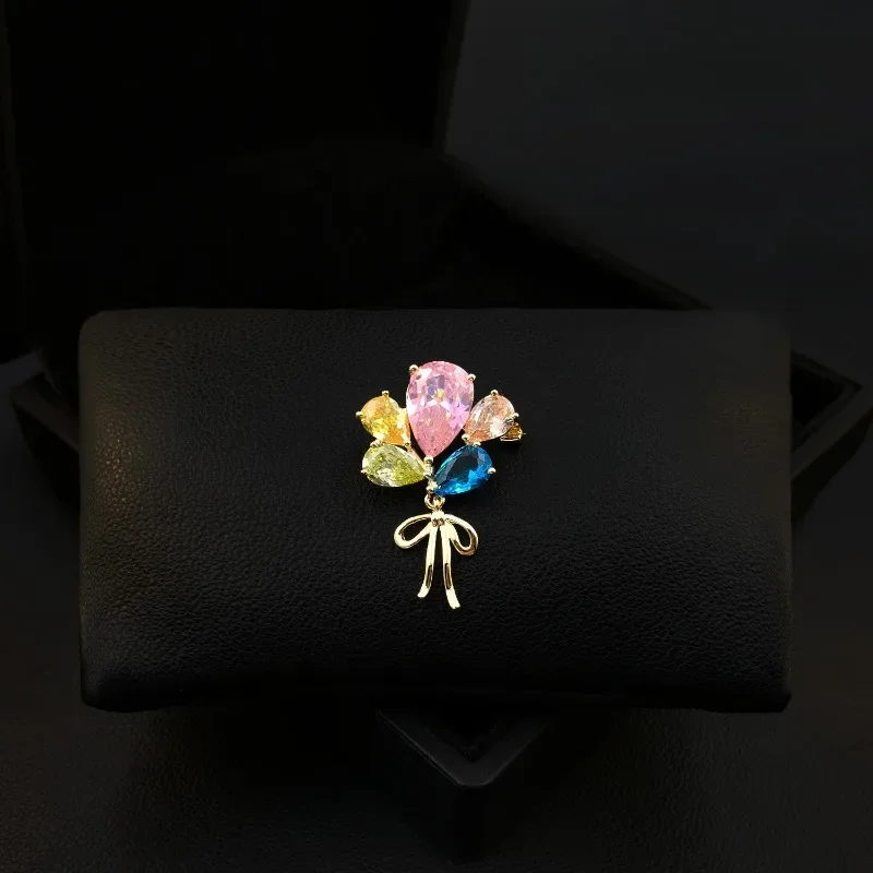 Colorful Balloon Pattern Small Brooch Design Sense High-End Suit Accessories Pin Fixed Decorations Corsage Women's Jewelry 5305
Colorful Balloon Pattern Small Brooch Design Sense High-End Suit Accessories Pin Fixed Decorations Corsage Women's Jewelry 5305